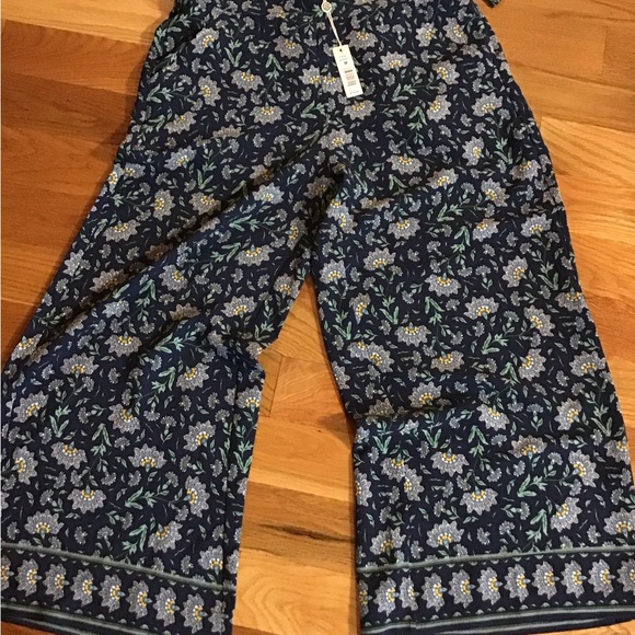 Woman’s max studio NWT two piece pant suit top size Large bottom size medium - Picture 9 of 14